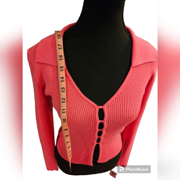 Crop Top Long Sleeve Shirt for Women - Picture 3 of 8